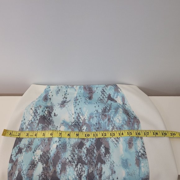 T Tahari Mixed Media Pencil Skirt - Picture 5 of 7